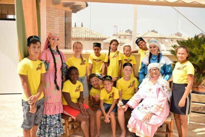 "Tatar camp for kids in Spain" лагерендә ял иткән балалар мини-фильм төшергән
