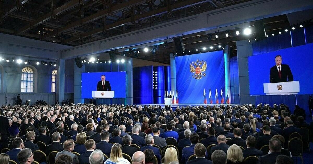 Рөстәм Миңнеханов Путин Юлламасын гамәлгә ашыру буенча тәкъдимнәр бирергә кушты