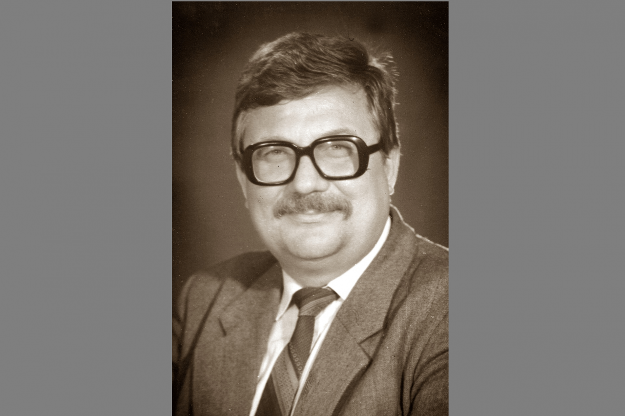 Уфада Яшьләр һәм Опера театрларының элеккеге директоры Владимир Савельев вафат