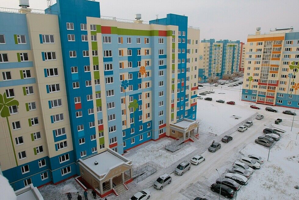 Түбән Камада тагын бер яңа йорттан фатир ачкычлары тапшырылды