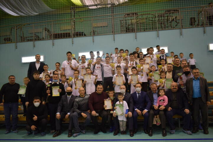 Теләчедә көрәш буенча район беренчелегендә җиңүчеләр билгеләнде