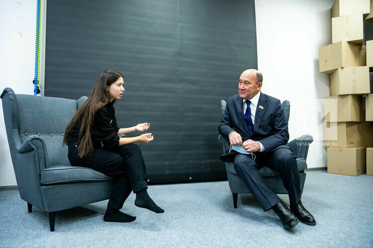 Марат Әхмәтов: Халык күңелен уяту чараларын күбрәк уйлап табарга кирәк