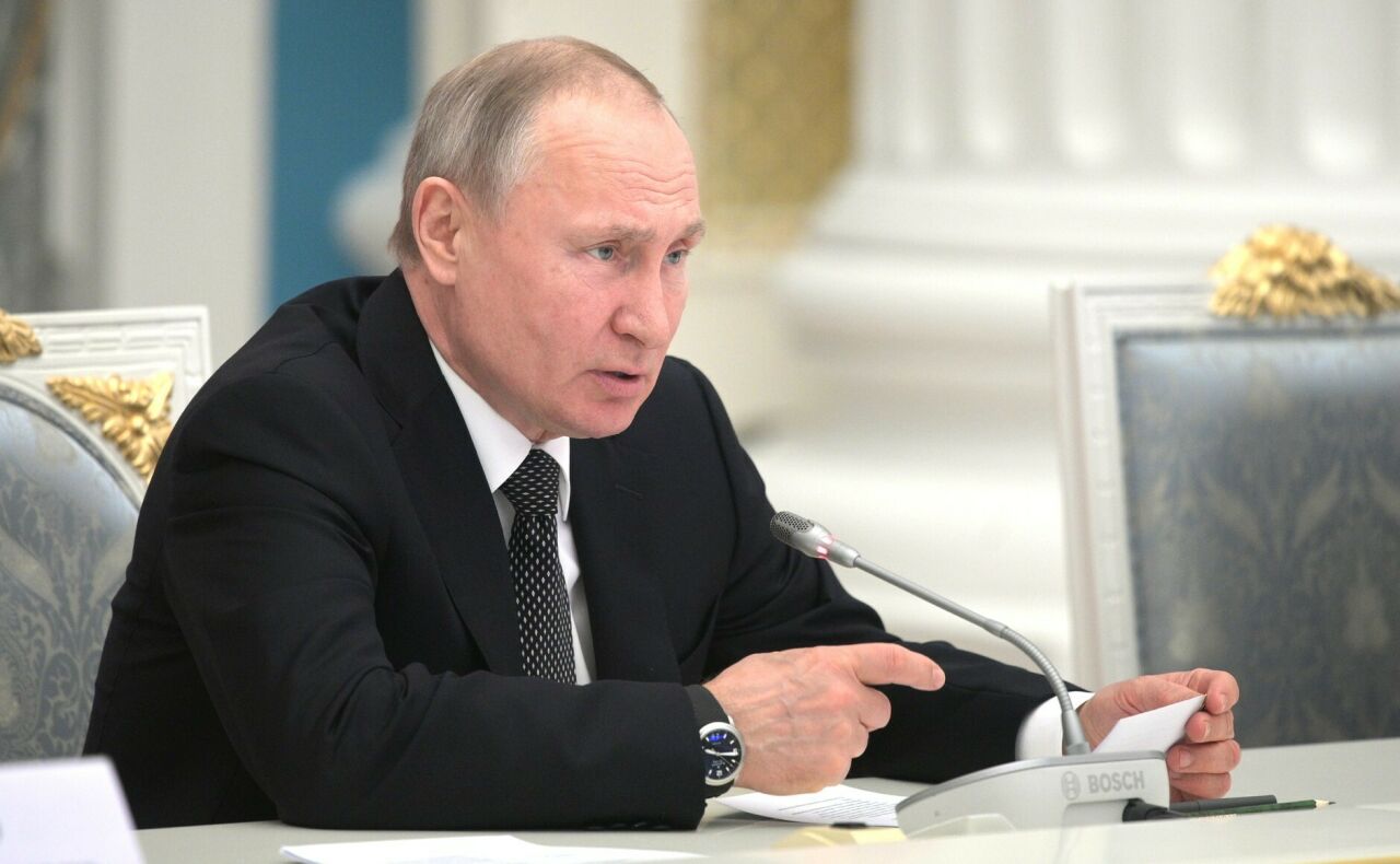Путин Мөхәммәтшинга Конституциянең милли телләр турында ничек кайгыртачагын аңлатты
