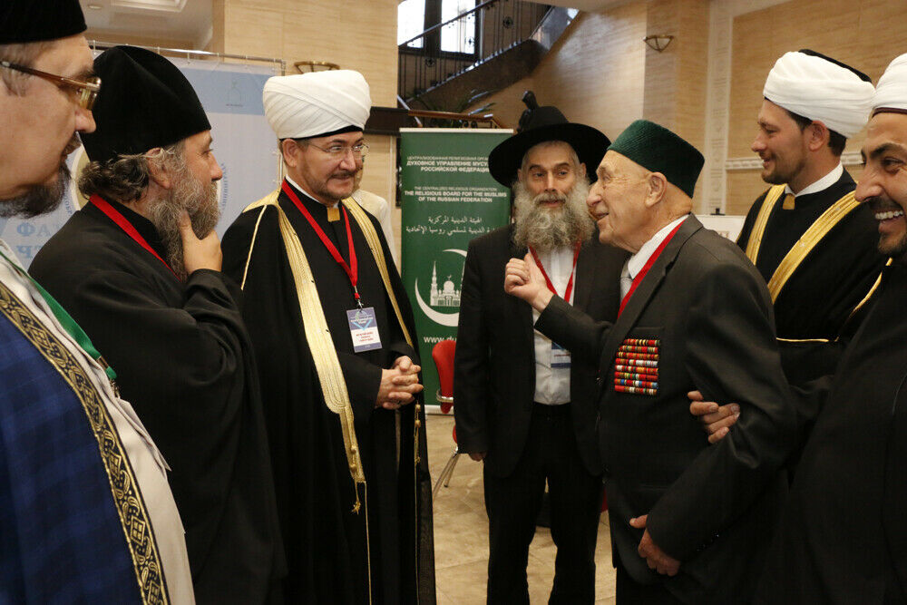 Калининградта мөселман җәмгыятен оештырган Хәким Биктиевкә 95 яшь тула