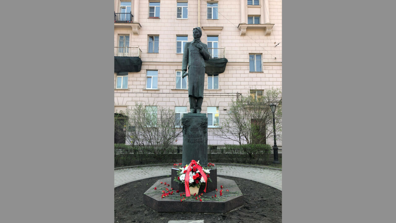 Санкт-Петербург татарлары Тукай шигырьләрен уку буенча онлайн конкурс игълан итте 