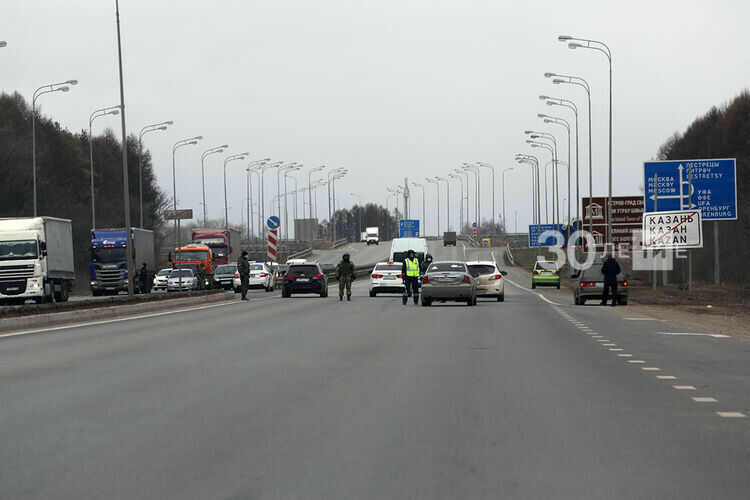 Рөстәм Миңнеханов район башлыкларына коронавируска каршы эшчәнлекне көчәйтергә кушты