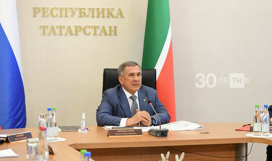 Рөстәм Миңнеханов Гомумроссия тавыш бирүгә әзерлек буенча киңәшмәдә катнашты