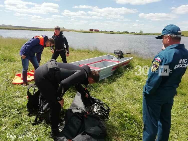 Список утонувших. Утонули рыбаки в Ладожском озере. Озеро Изотово. Село Ленинское утонули рыбаки.
