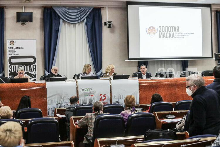 Казанда «Алтын битлек» лауреатлары булган спектакльләр күрсәтеләчәк