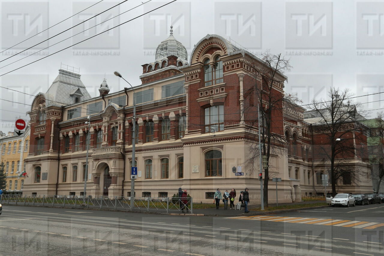 «Хәзинә» галереясендә Казан сынлы сәнгать училищесы күргәзмәсе ачыла
