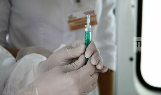 Эксперт вакциналардан коронавирус инфекциясе йокмавы хакында белдерде