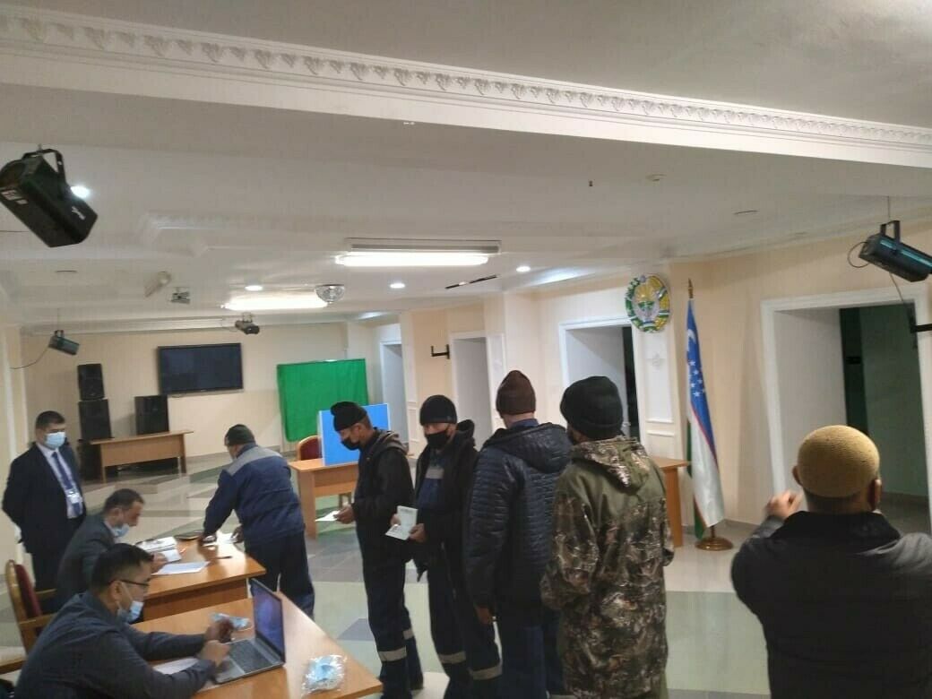 Үзбәкстан гражданнары Кама Тамагында үз ватаннары Президентын сайлауларда катнашты
