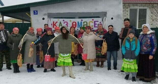 Югра төбәгендә татар халык гореф-гадәтләре буенча каз өмәсе үткәрделәр