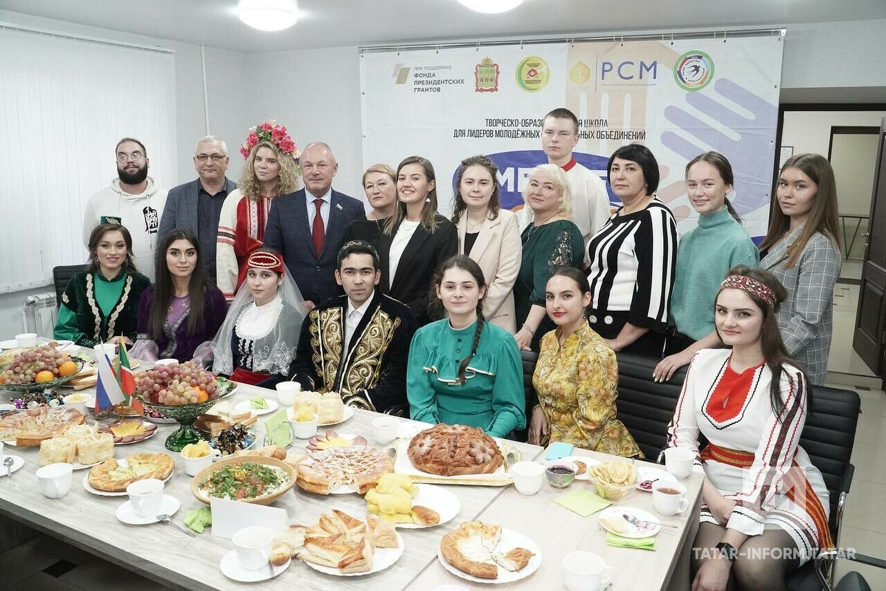 Пенза татарлары Халыклар дуслыгы көне уңаеннан тугыз милләт вәкилләрен бергә җыйды