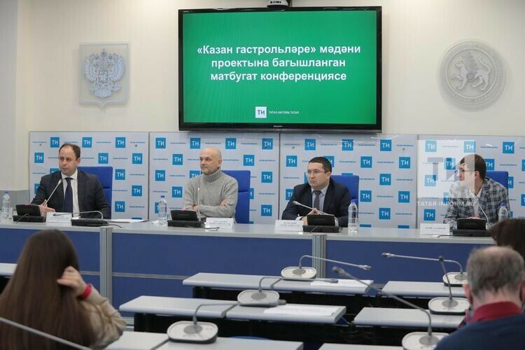 Азат Абзалов: Профессионалларның чыгышы үзешчән коллективларга уңай тәэсир итә