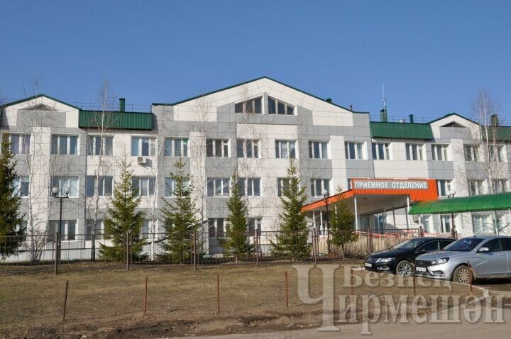 Чирмешән табиблары, акциягә кушылып, ял көнендә җәяү йөргән