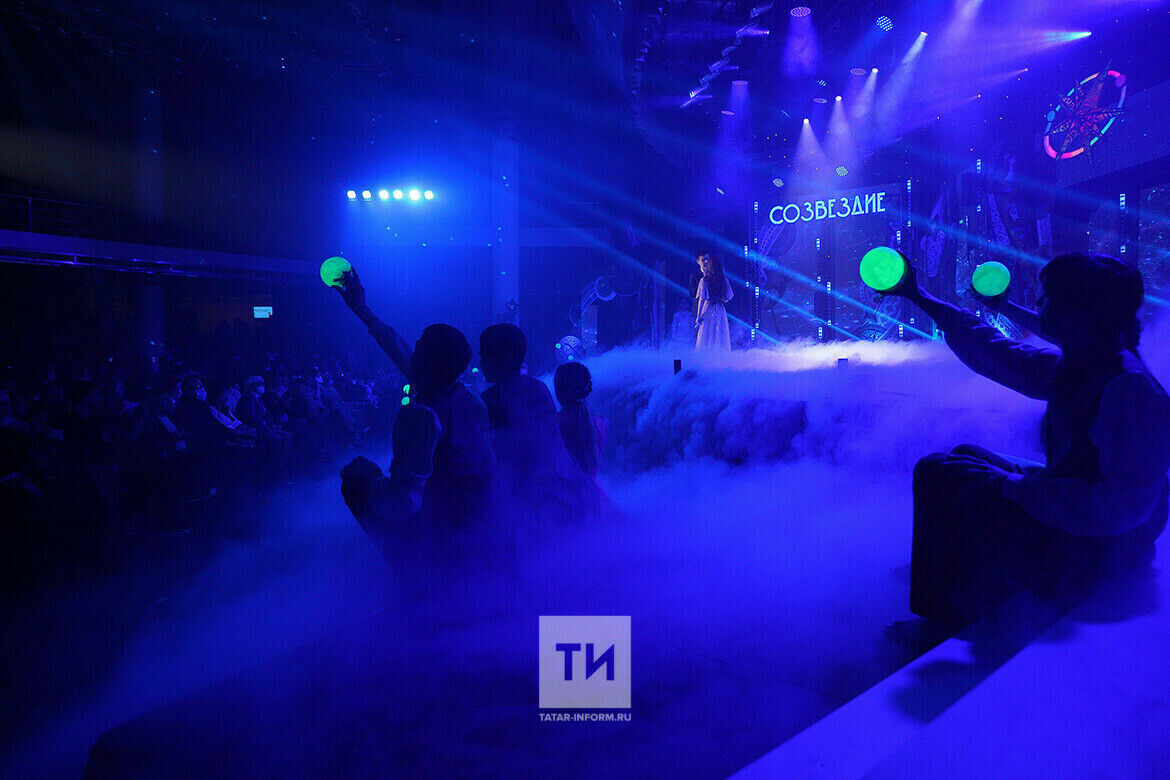 «Созвездия-Йолдызлык» фестиваленең лауреатлары «Пирамида» сәхнәсеннән бүләкләнде 