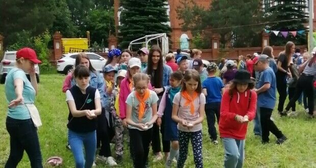 Марий Эл республикасында Җәмигъ мәчете янындагы мәйданда балалар Сабан туе булды