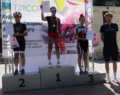 Әлмәт спортчылары велоспорт буенча ярышларда 16 медаль яулады