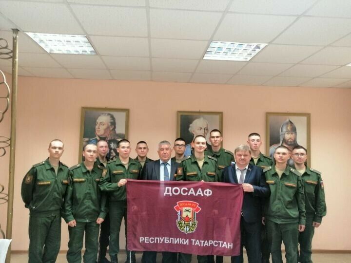 Чистай делегациясе Наро-Фоминск шәһәрендә хезмәт итүче район егетләре янында булды