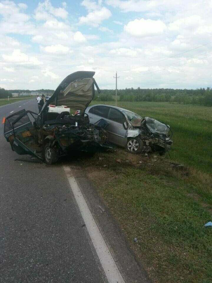 Татарстан юлындагы авариядә бер машина йөртүче үлгән, икенчесе җәрәхәтләнгән