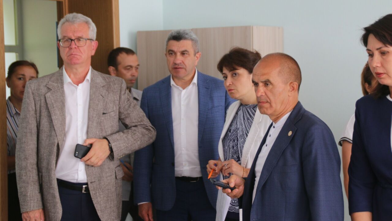Татарстан вице-премьеры Актаныш районында мәгариф оешмалары эшчәнлеге белән танышты