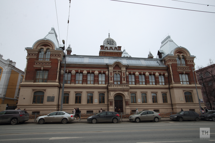 Креатив индустрияләр мәктәбе ачык ишекләр көне үткәрә