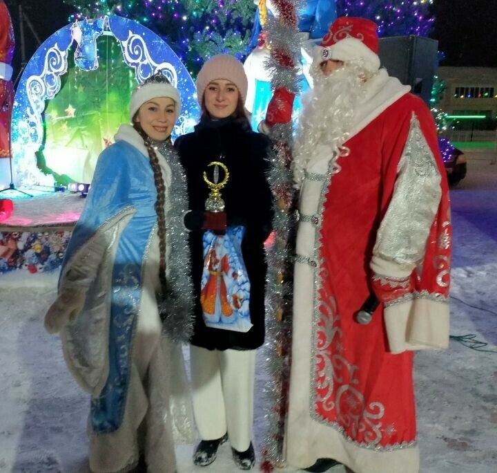 Апаста «Халык күңелен яулаган яшь табиб» номинациясендә җиңүчесе бүләкләнде