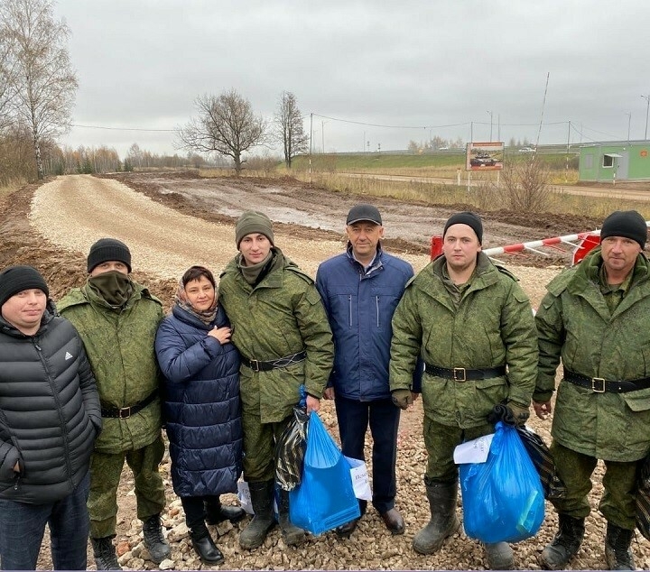 Яңа Чишмә районы делегациясе мобилизацияләнгән хәрбиләр белән очрашты