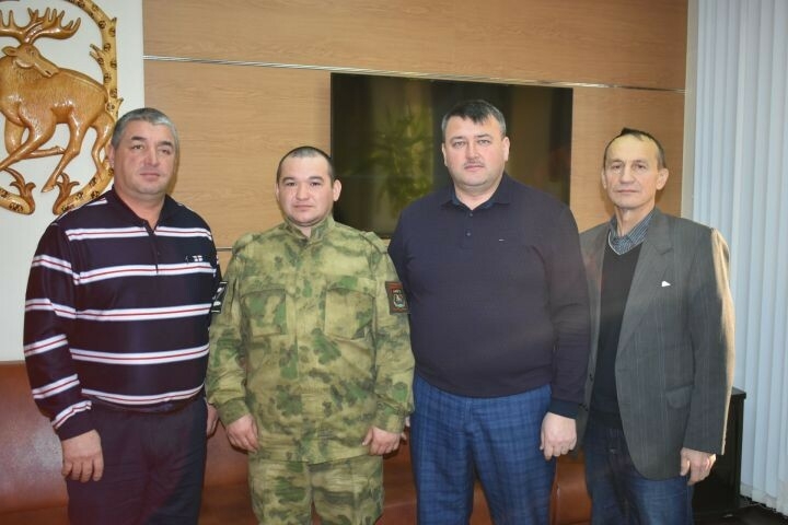 Махсус хәрби операциядә катнашучы Кайбыч егете, әнисе үлү сәбәпле, өенә кайткан