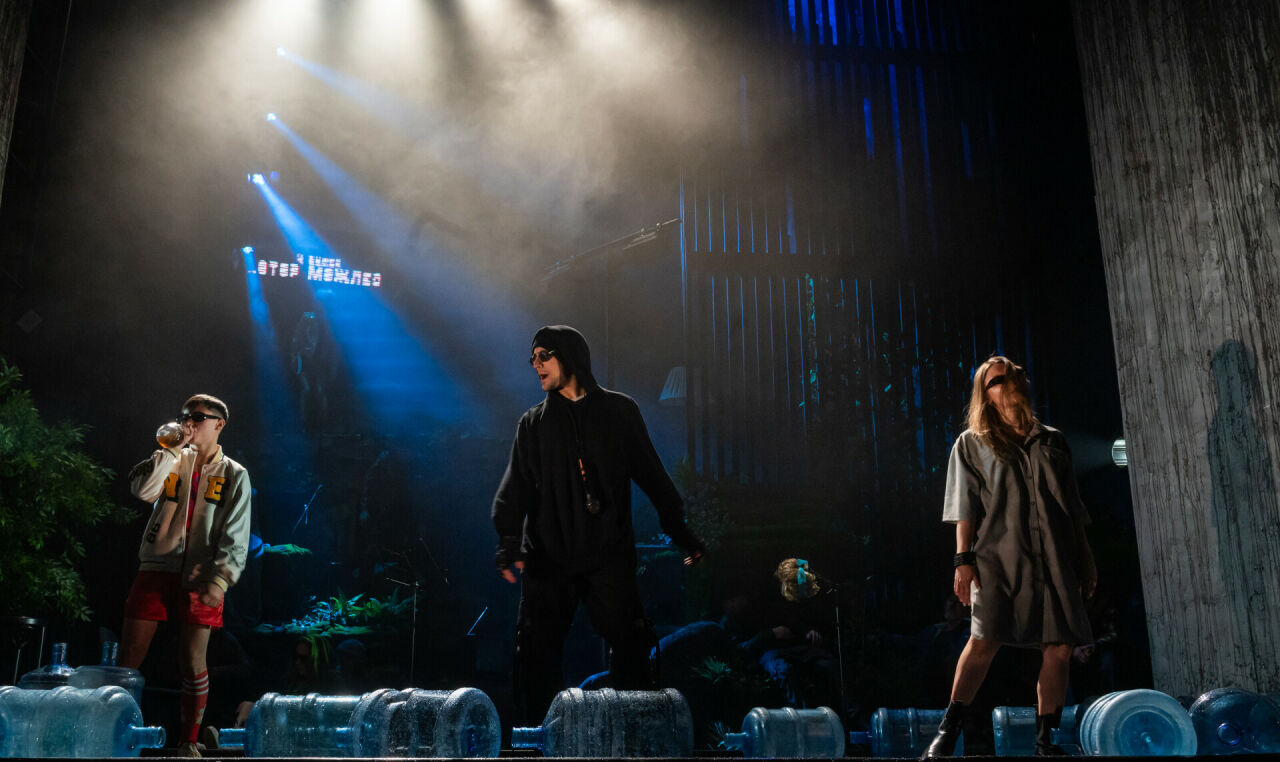 Минзәлә театры «Хәтәр мәҗлес» драмасын чыгарды