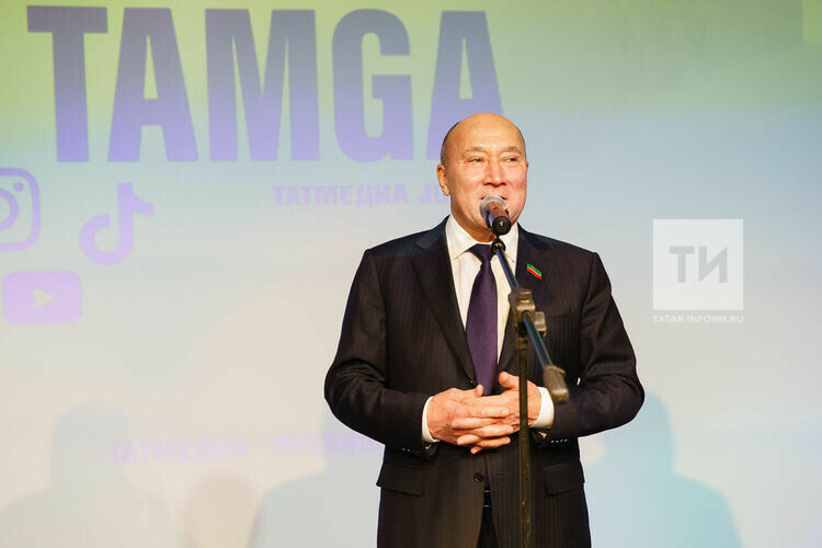 Марат Әхмәтов үзе күзәтеп барган татар блогерын әйтте 