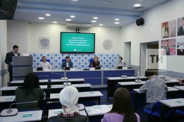 Миләүшә Айтуганова Татарстан театрларында спектакль видеоязмалары булмауга гаҗәпләнә