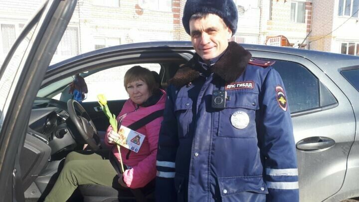 Аксубай автоледиларын автоинспекторлар котлады 