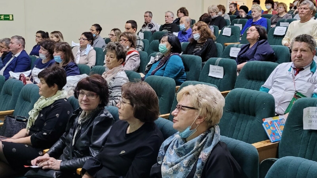 Чистайда табиб-кардиологлар һәм терапевтлар өчен квалификация күтәрү мәктәбе үтте
