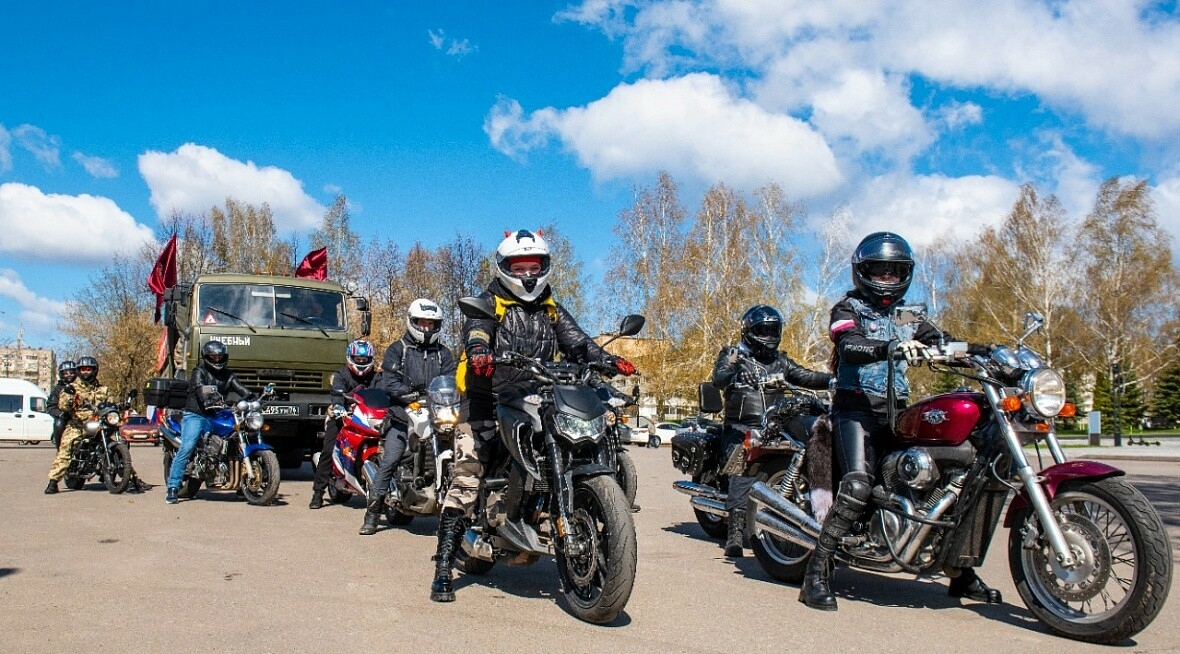 Түбән Камада «Батырлар юлы буйлап» автомотоузышы оештырылды