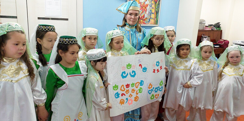 Төмәндә балалар лагерендә «Татар милли киемнәре» фестивале оештырганнар