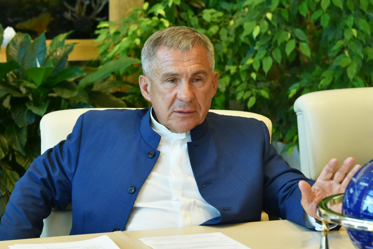 Миңнеханов белән Горький тимер юлы башлыгы йөк ташу һәм пассажир йөртү турында сөйләште