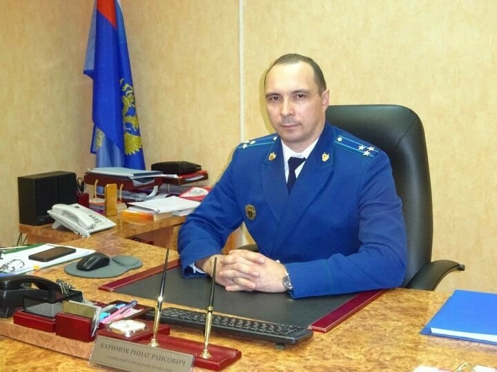 Зәй шәһәре прокуроры баш суд приставы белән халыкны кабул итәчәк