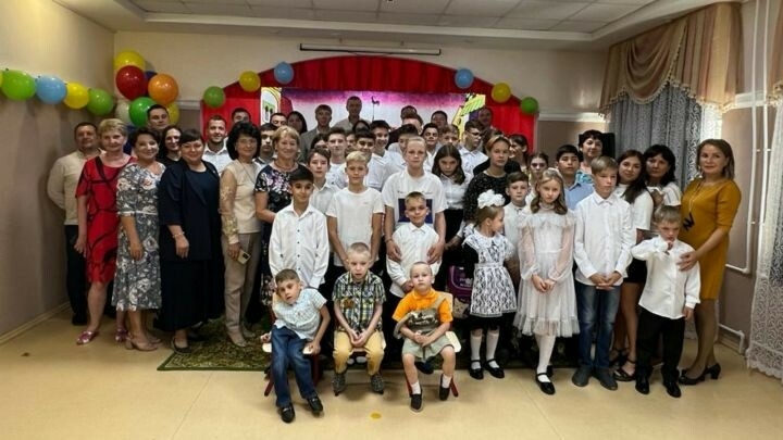 Әлмәт балалар йортында чыгарылыш кичәсе булды