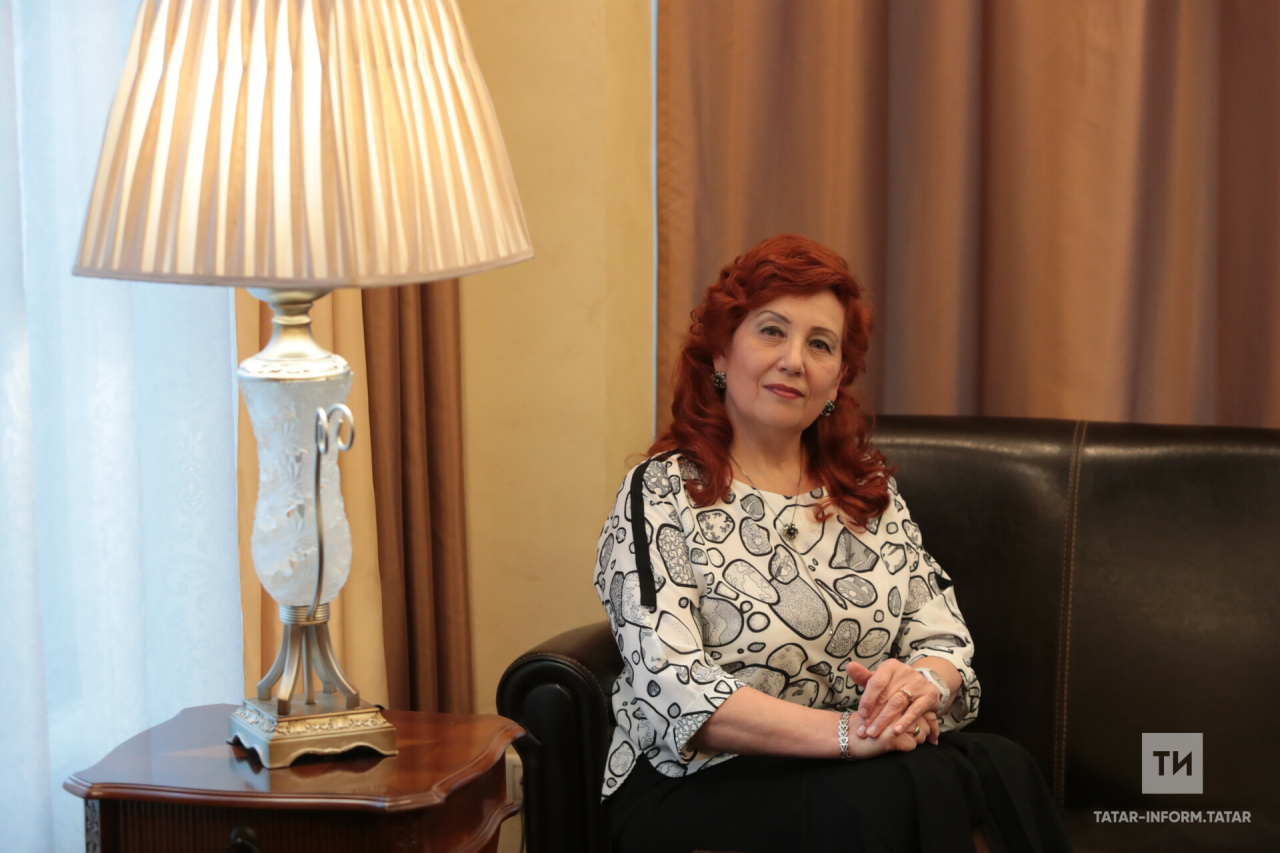 Шагыйрә Сания Әхмәтҗанова «Фидакарь хезмәт өчен» медаленә лаек булды