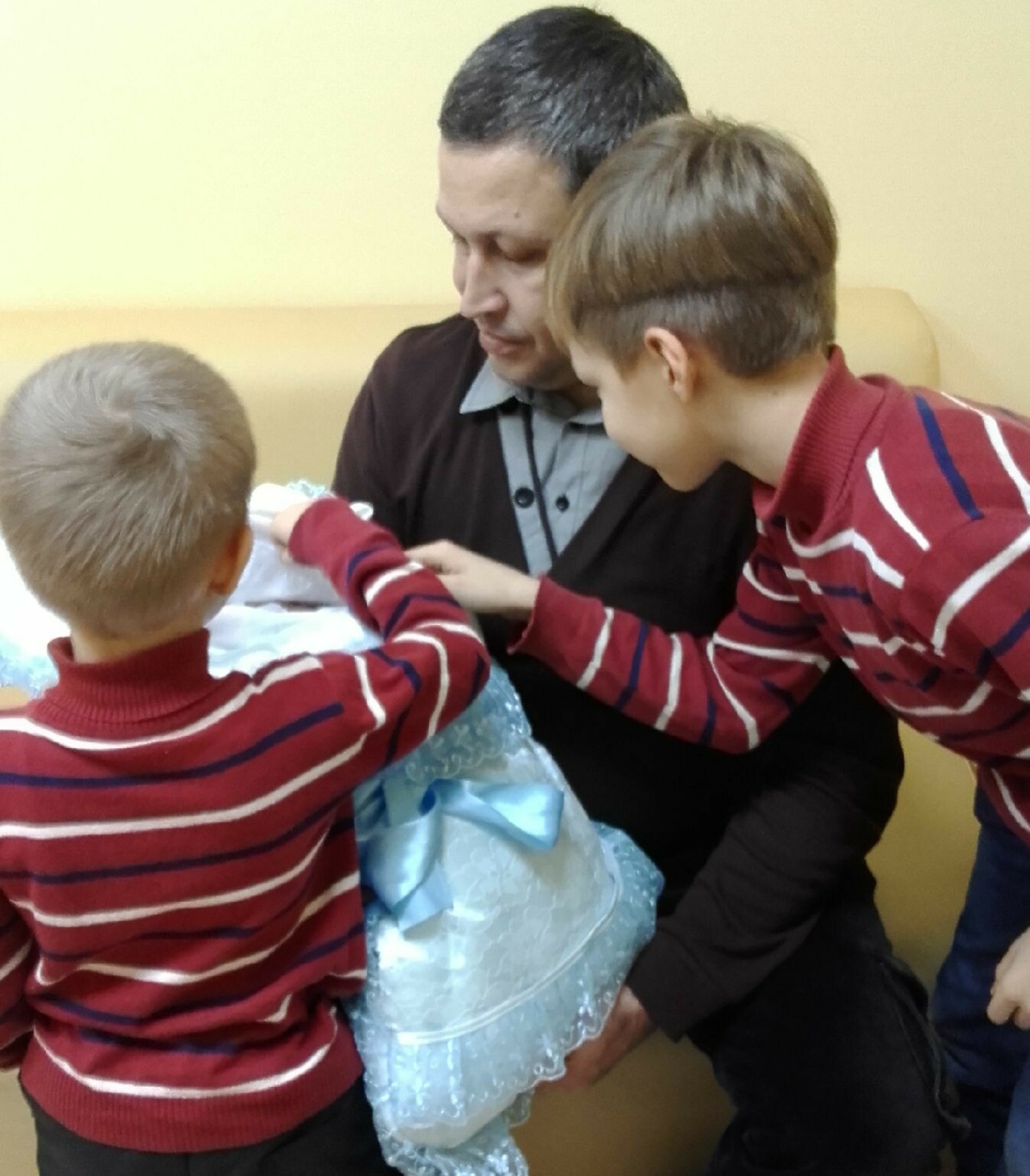 Түбән Камада Әтиләр көненә багышланган күңел ачу чаралары була