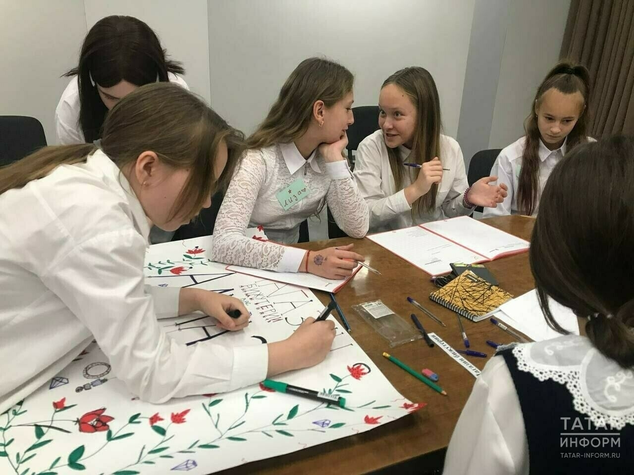 Мәктәп программасына хезмәт буенча мәҗбүри дәрес кертү турында төзәтмә Думада хупланды
