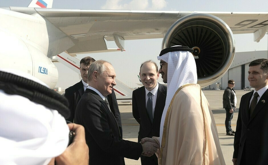 Путин Берләшкән Гарәп Әмирлекләре Президентын Казанга БРИКС саммитына чакырды
