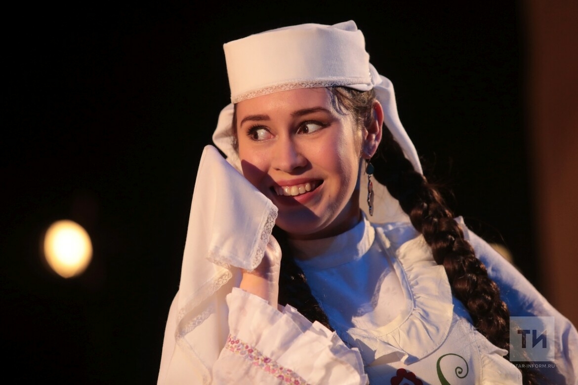 Татарстан театрларын әсәрне автор сюжетын саклап куярга чакыралар