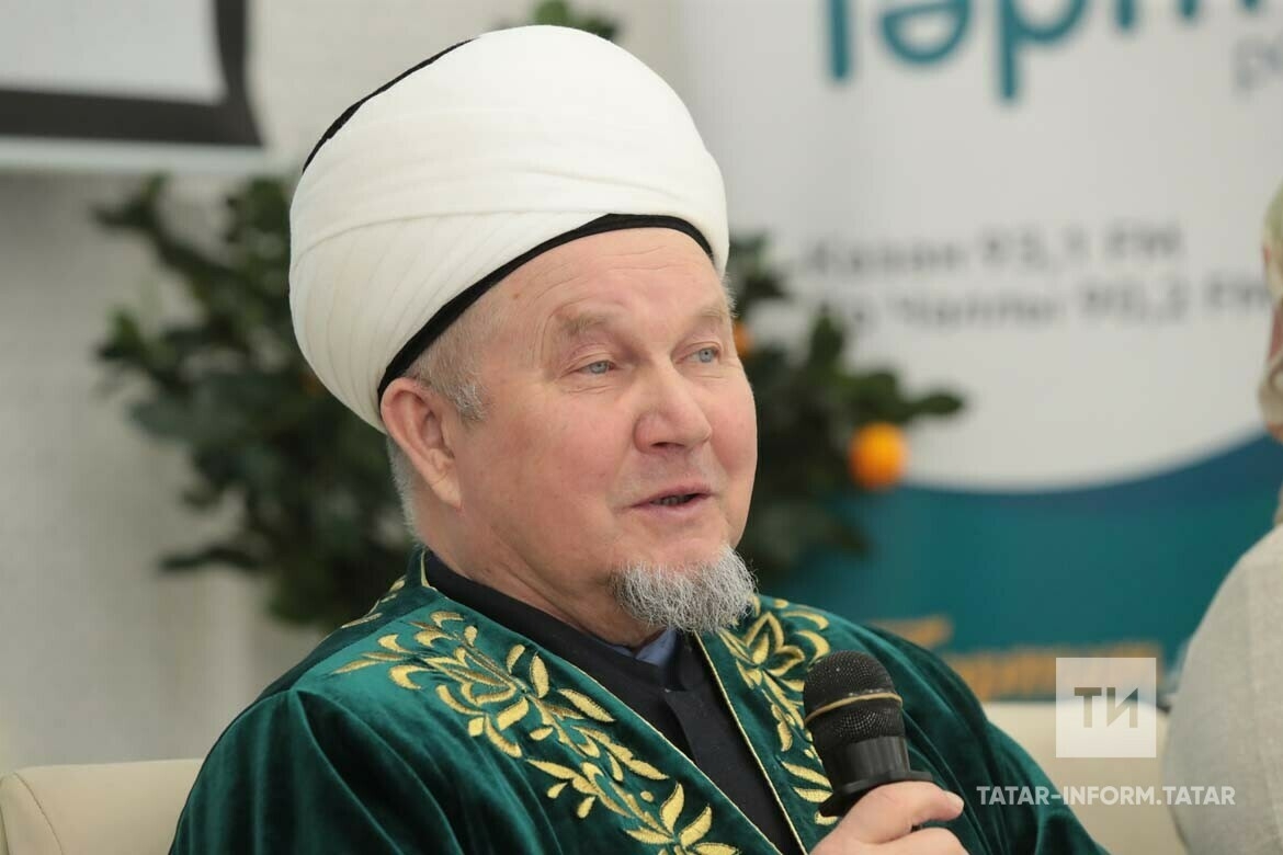 Җәлил хәзрәт Фазлыев: «Бер-беребезнең кимчелеген күрсәк, шунда ук сөйләргә тотынабыз»