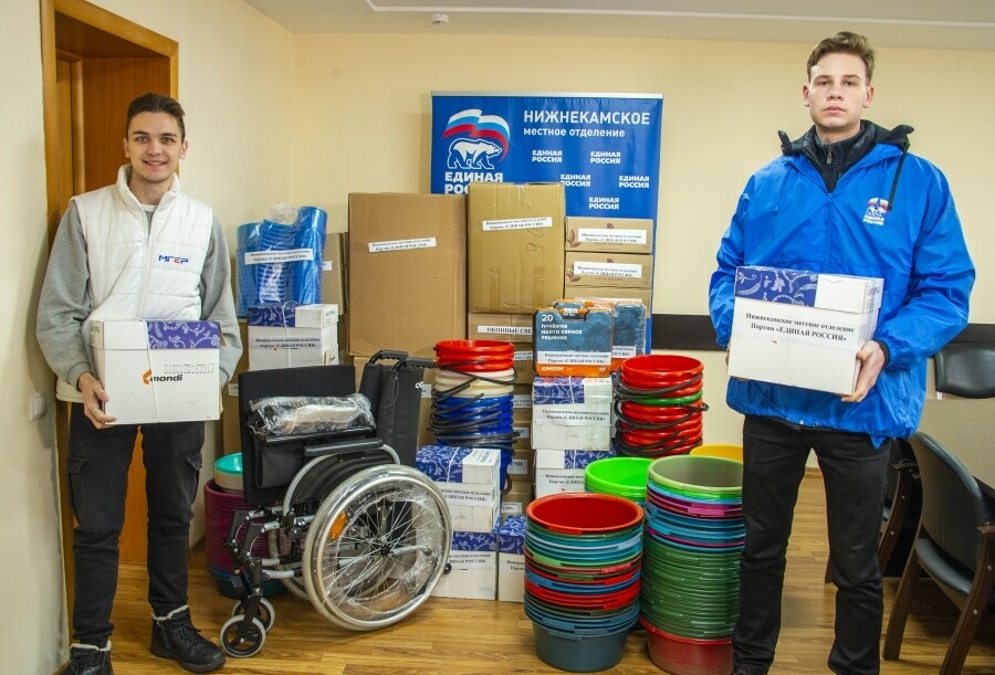 Түбән Камада яшәүчеләр Лисичанск халкына гуманитар ярдәм җибәрүне дәвам итә