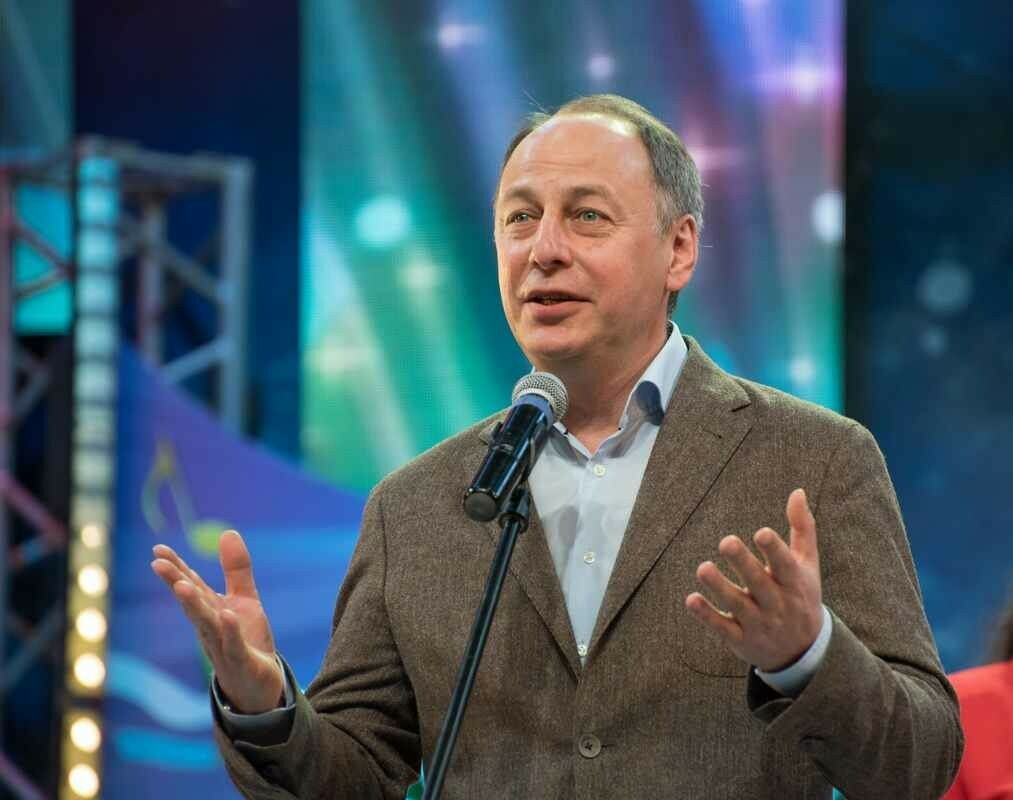 «Созвездие-Йолдызлык» фестивале Эдуард Хәйруллинның соңгы чыгышын искә төшерә