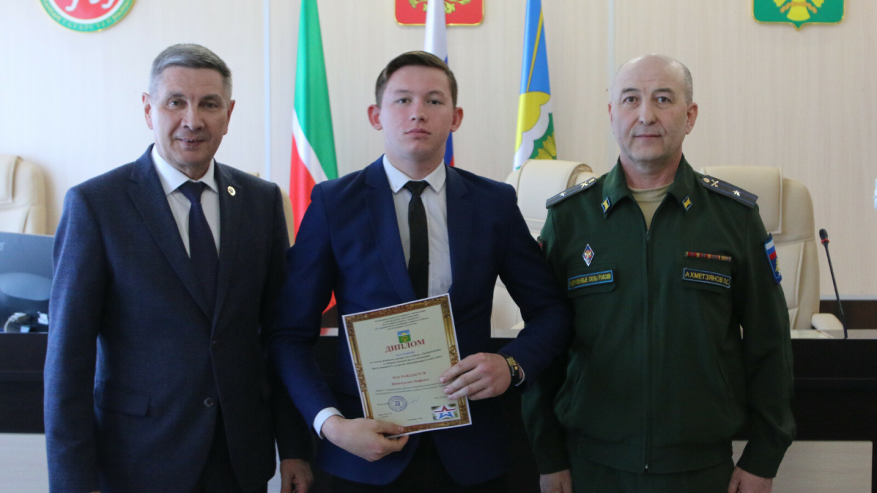 Актаныш хәрби комиссары Кубогына укучылар арасында ярышларда җиңүчеләр билгеле