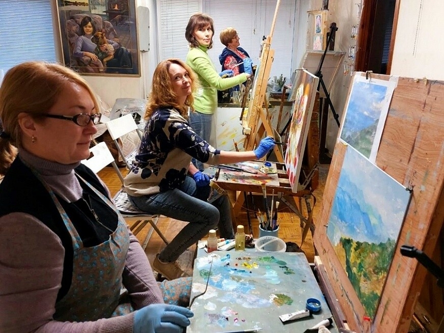 Түбән Камада Илдус Мортазинның һәм аның шәкертләренең  күргәзмәсе ачыла